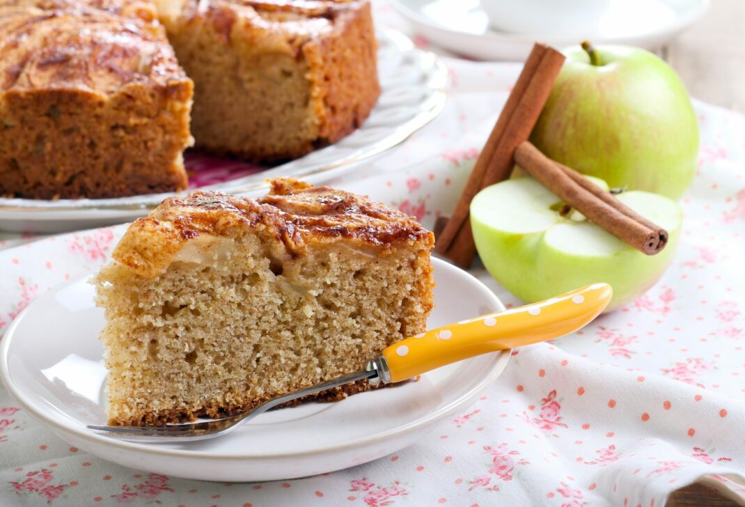 Traditional Dorset Apple Cake Recipe (with CBD)